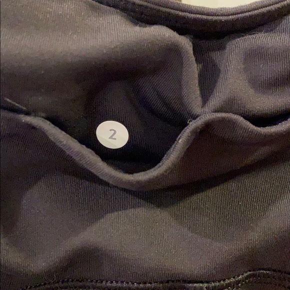 Lululemon Stash-it Reflective Cropped Leggings - Picture 5 of 5